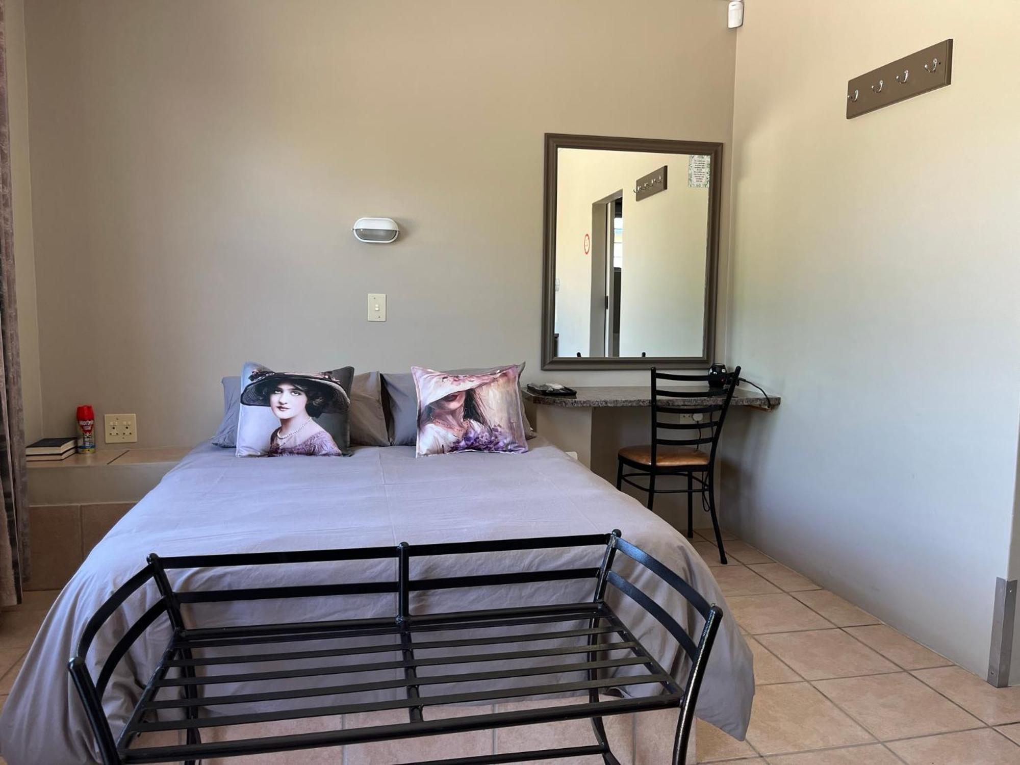 Sunset Chalets Colesberg Bagian luar foto