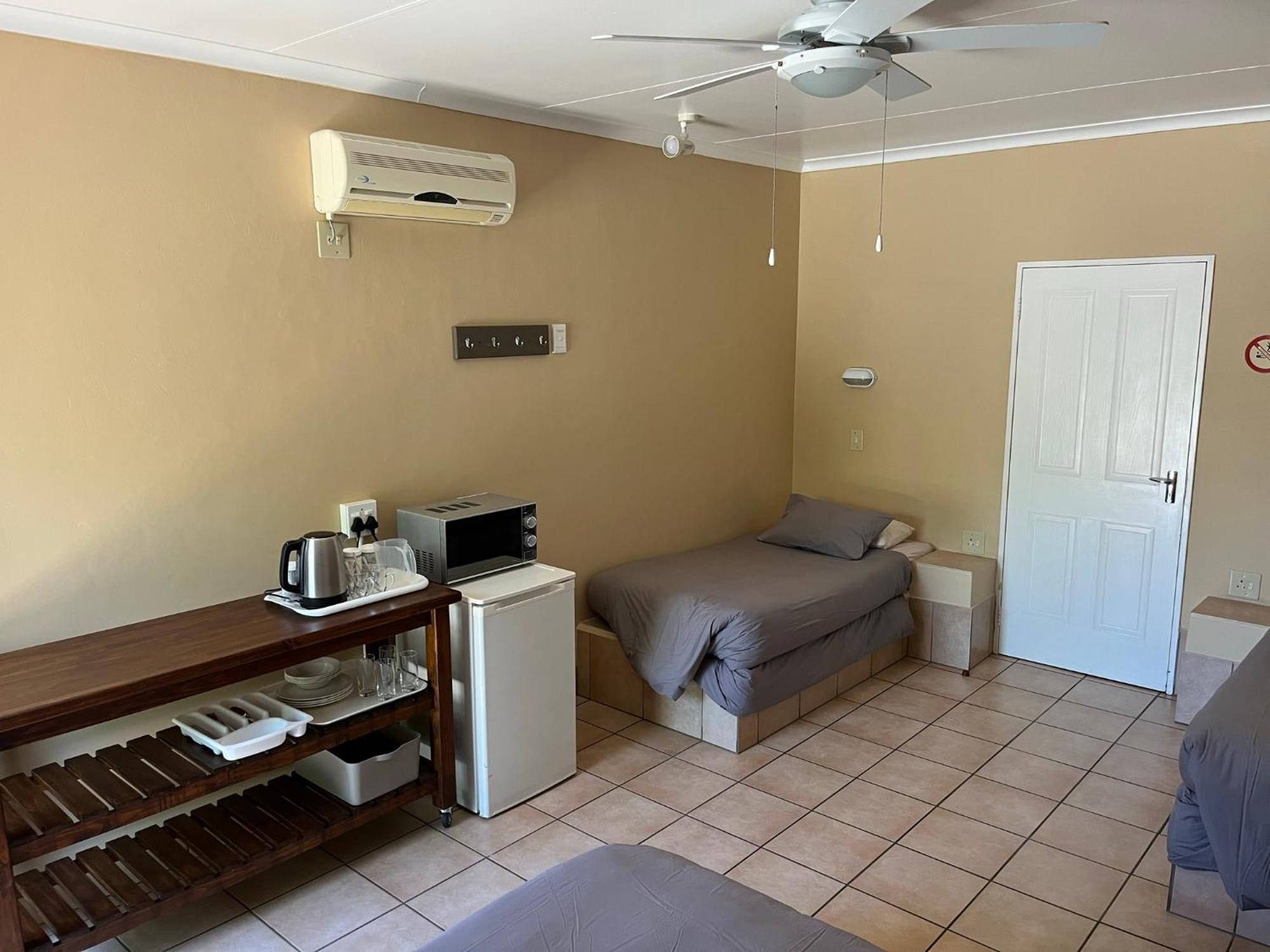 Sunset Chalets Colesberg Bagian luar foto
