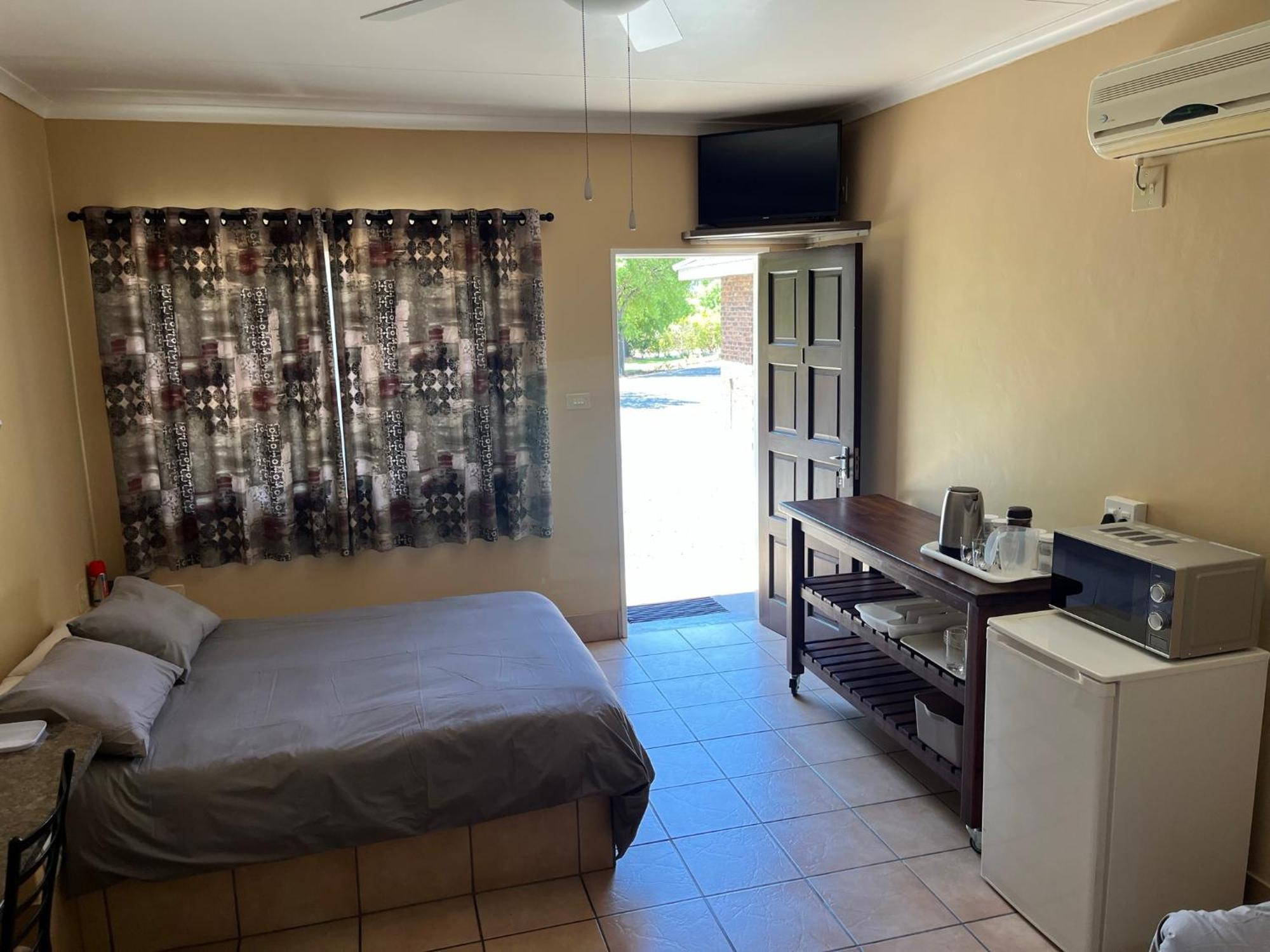 Sunset Chalets Colesberg Bagian luar foto