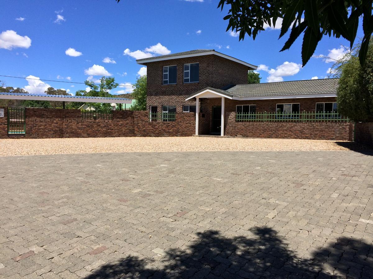 Sunset Chalets Colesberg Bagian luar foto