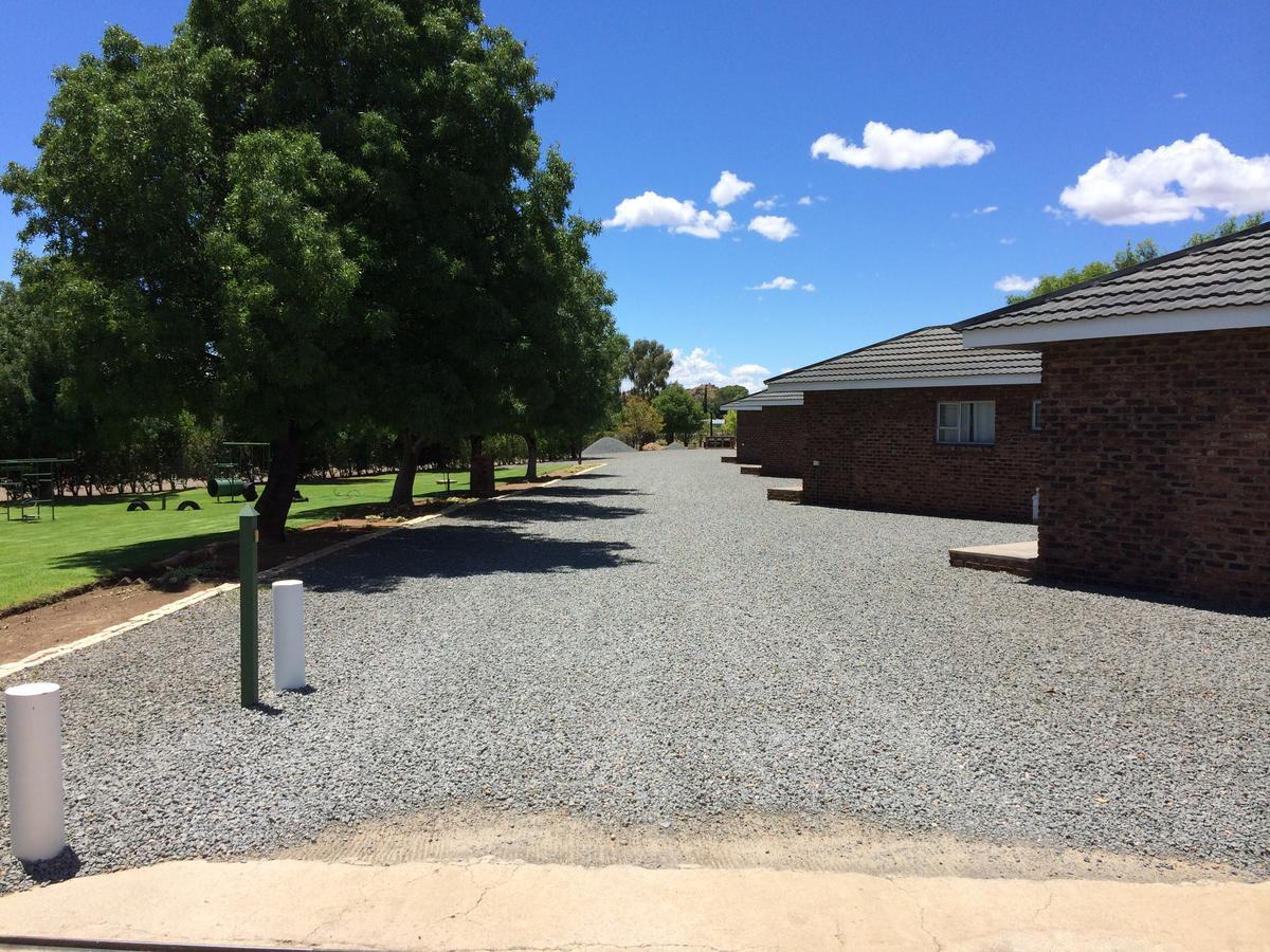 Sunset Chalets Colesberg Bagian luar foto