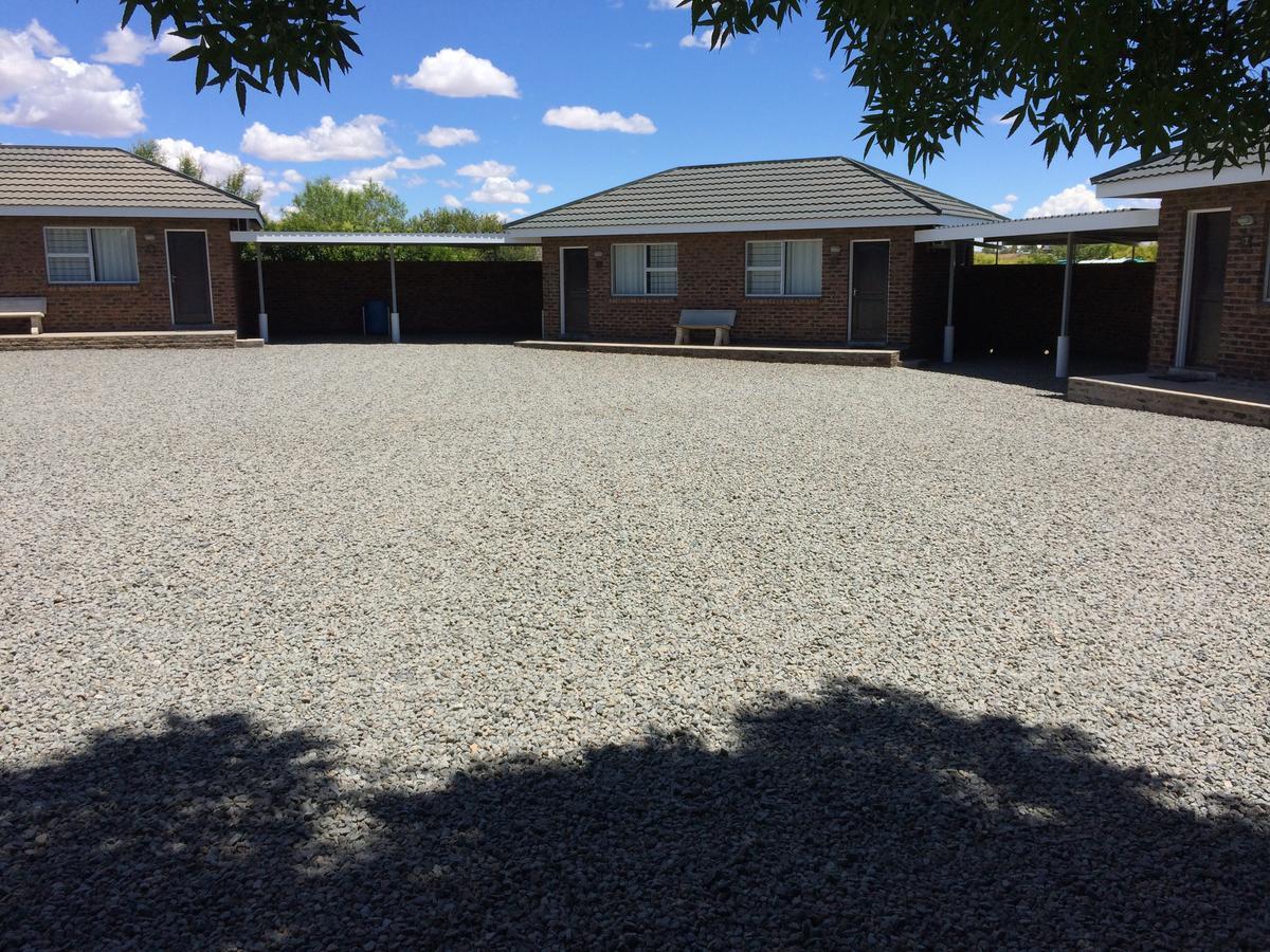 Sunset Chalets Colesberg Bagian luar foto