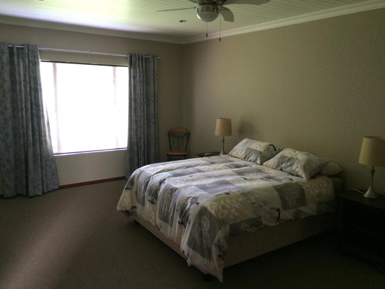 Sunset Chalets Colesberg Bagian luar foto